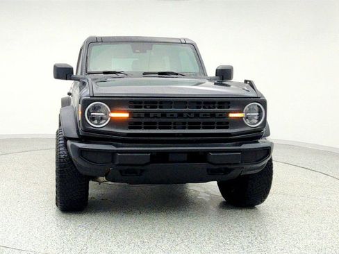 Used 2022 Ford Bronco 2-Door w/ Sasquatch Package image 2