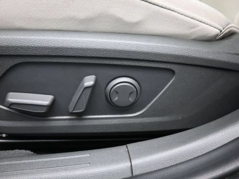 Used 2025 Hyundai Sonata SEL FWD image 21