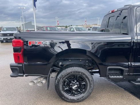 Used 2024 Ford F250 XL w/ STX Appearance Package image 36