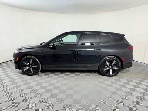 Used 2023 BMW iX xDrive50 w/ Convenience Package AWD/4WD image 2