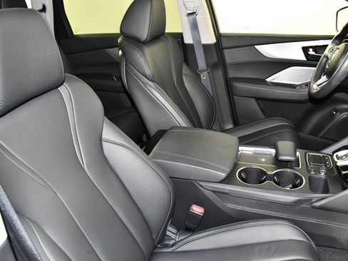 Certified 2024 Acura MDX SH-AWD image 41