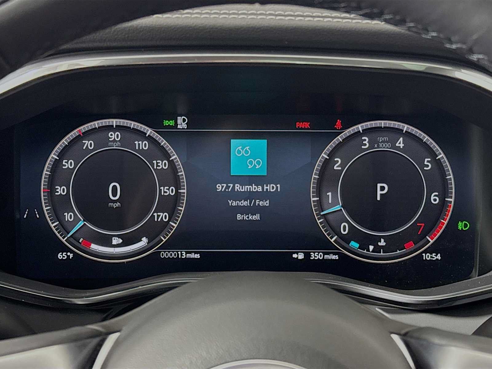 New 2025 Jaguar F-PACE R-Dynamic S AWD/4WD image 12