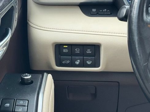 Used 2020 Toyota Highlander Limited AWD/4WD image 13