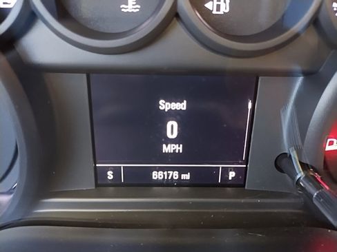 Used 2020 Chevrolet Silverado 1500 Custom Trail Boss w/ Custom Convenience Package image 31