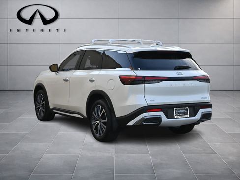 Certified 2024 INFINITI QX60 Sensory AWD/4WD image 5