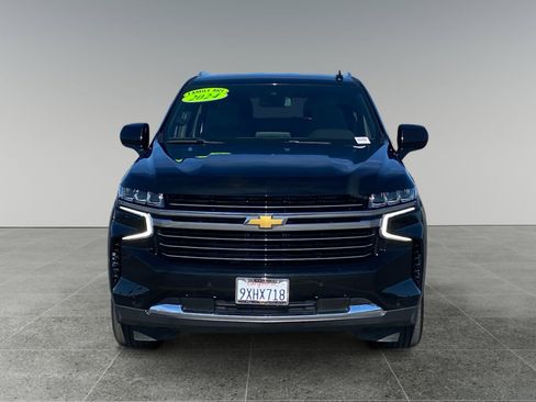Used 2024 Chevrolet Suburban LT image 8