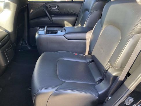 Used 2023 Nissan Armada SL w/ Midnight Edition Package RWD image 10