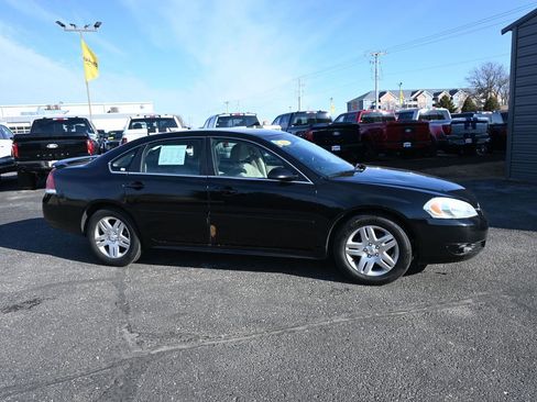 Used 2011 Chevrolet Impala LT w/ Luxury Edition Package image 7