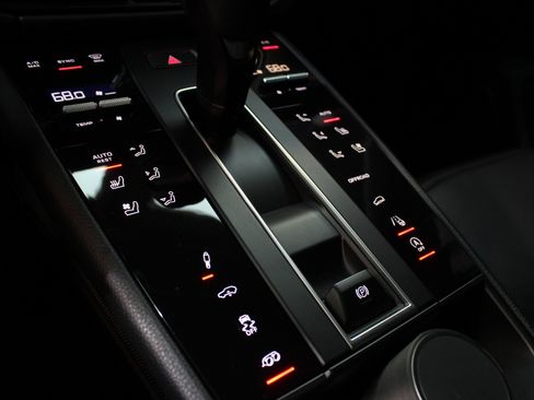 Used 2023 Porsche Macan GTS w/ Premium Package Plus image 70