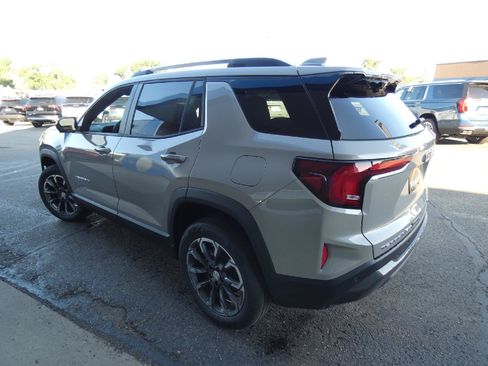 New 2027 GMC Terrain Elevation w/ Elevation Premium Package AWD/4WD image 11