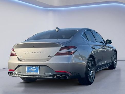 Used 2023 Genesis G70 2.0T AWD/4WD image 5