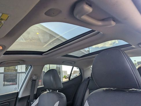 Used 2012 Kia Optima SX w/ Premium Touring Pkg image 17