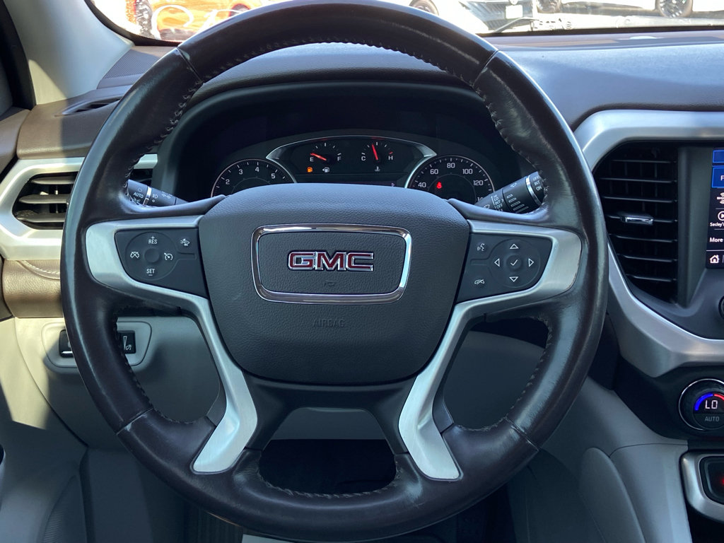 Used 2021 GMC Acadia SLT AWD/4WD image 19