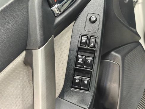 Used 2015 Subaru Forester 2.5i Limited AWD/4WD image 34