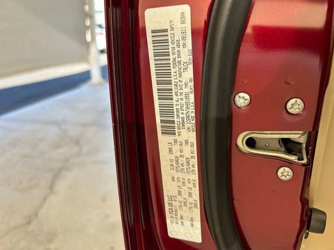 Used 2017 RAM 1500 Laramie w/ Convenience Group image 44