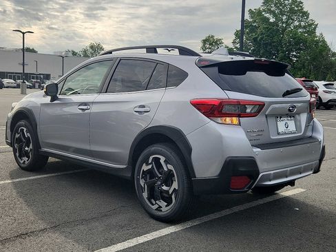 Used 2023 Subaru Crosstrek 2.5i Limited w/ Moonroof Package AWD/4WD image 4