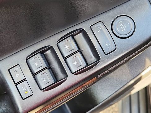 Used 2016 Chevrolet Tahoe LS image 20