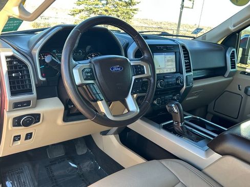 Used 2018 Ford F150 Lariat image 7