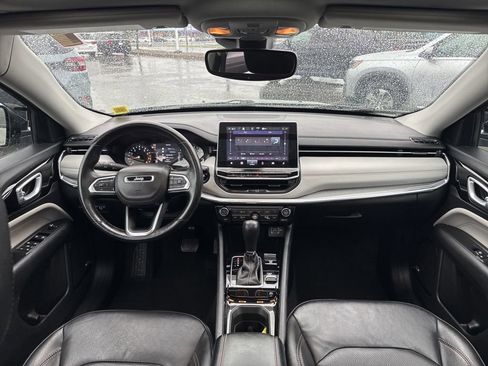 Used 2022 Jeep Compass Limited w/ Sun and Sound Group AWD/4WD image 24