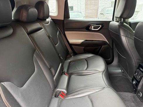 Used 2022 Jeep Compass Limited AWD/4WD image 25