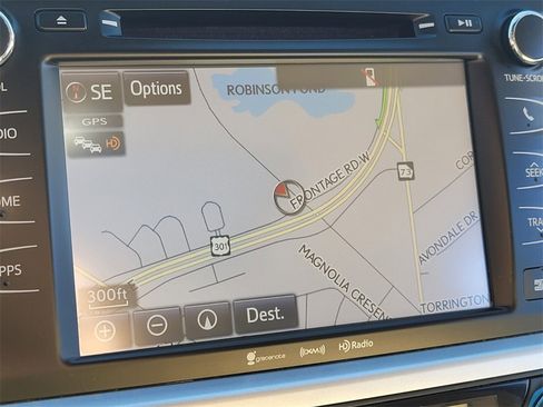 Used 2017 Toyota Highlander XLE image 24