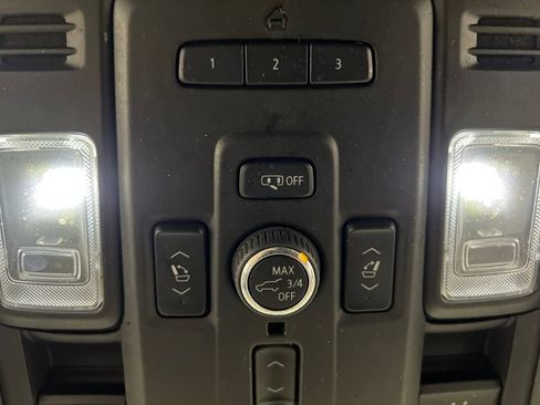 Used 2022 Chevrolet Tahoe High Country AWD/4WD image 70