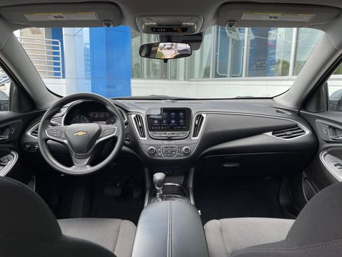Used 2025 Chevrolet Malibu LT FWD image 22