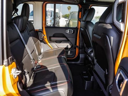 New 2026 Jeep Wrangler Unlimited Rubicon AWD/4WD image 20