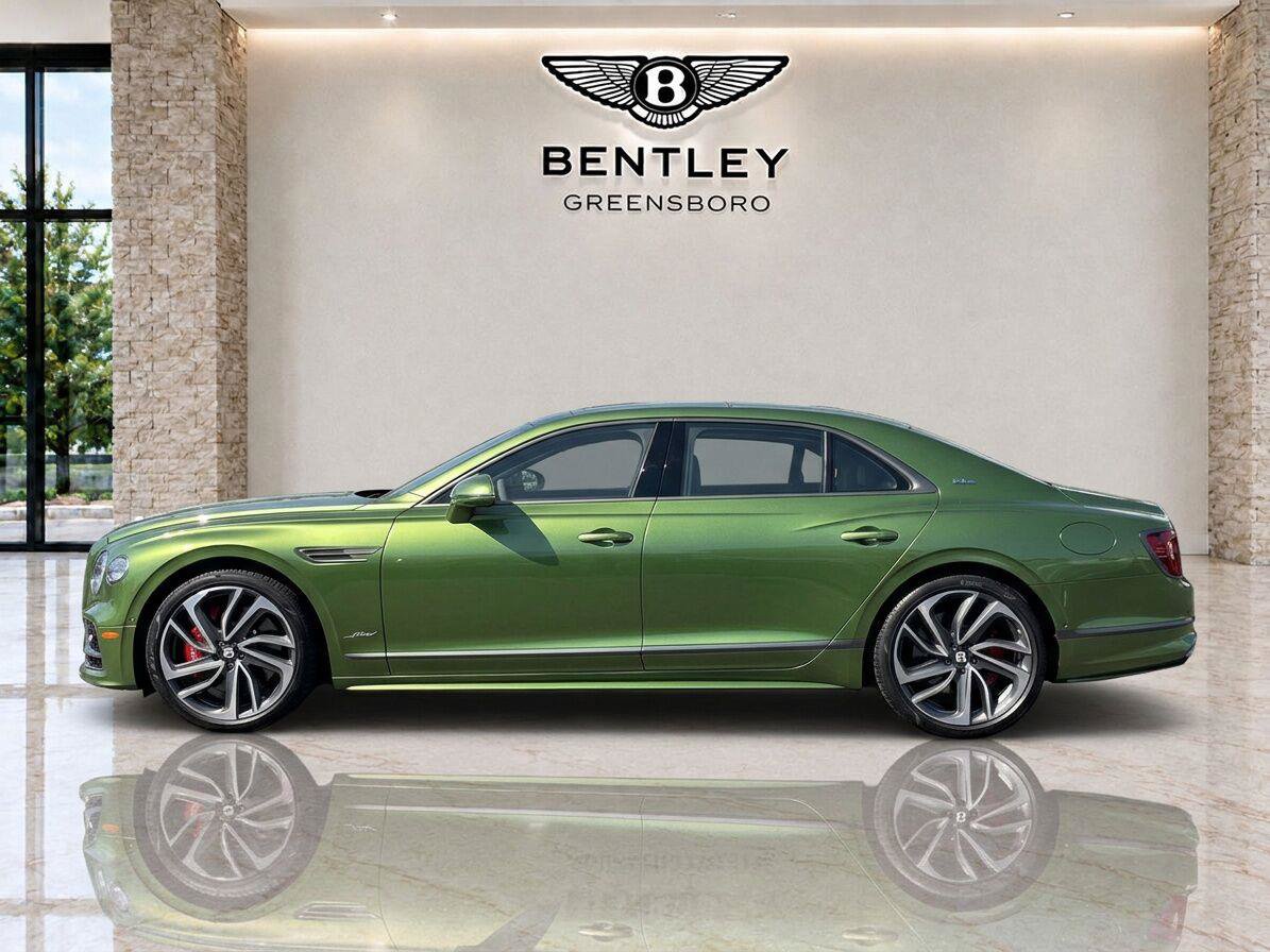 New 2025 Bentley Flying Spur Plug-In Hybrid AWD/4WD image 3