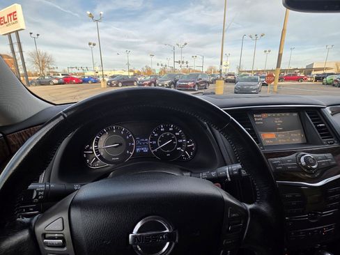 Used 2019 Nissan Armada SL w/ Premium Package image 30