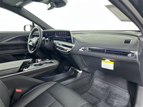 Used 2026 Cadillac Lyriq Sport image 30