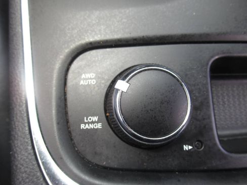Used 2017 Dodge Durango R/T AWD/4WD image 41