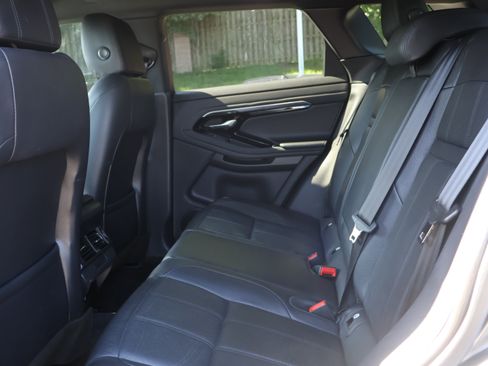 Used 2020 Land Rover Range Rover Evoque S AWD/4WD image 16