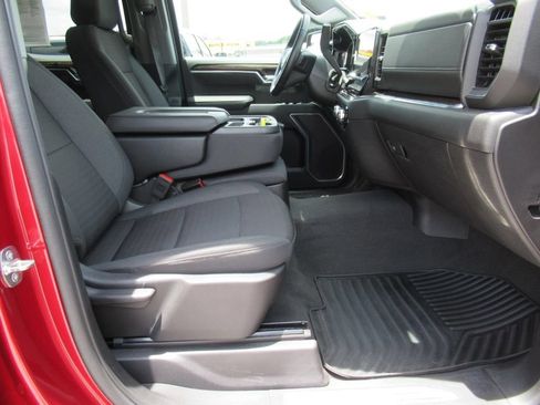 Used 2024 GMC Sierra 1500 Elevation RWD image 11