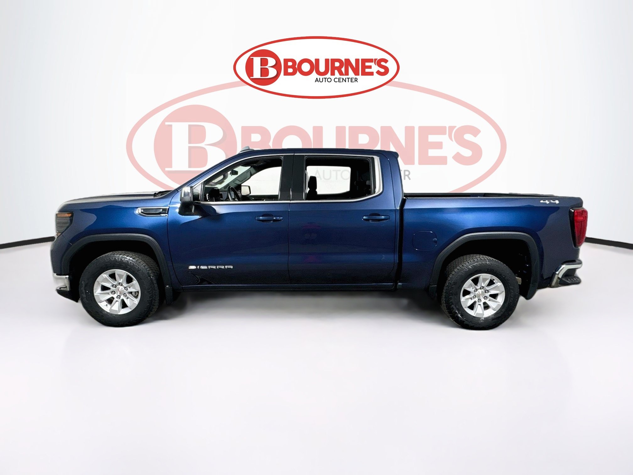 Used 2023 GMC Sierra 1500 SLE AWD/4WD image 7
