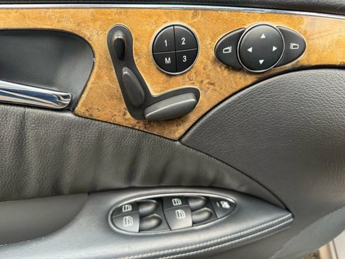 Used 2006 Mercedes-Benz E 55 AMG E 55 AMG Sedan 4D image 25