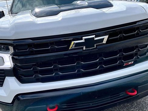Used 2024 Chevrolet Silverado 1500 LT Trail Boss w/ Protection Package AWD/4WD image 38