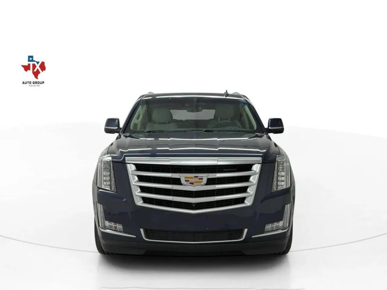 Used 2019 Cadillac Escalade Luxury RWD image 7