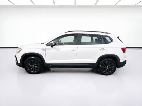 Used 2024 Volkswagen Taos S FWD image 21
