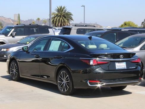 Used 2023 Lexus ES 300h w/ Premium Package FWD image 19