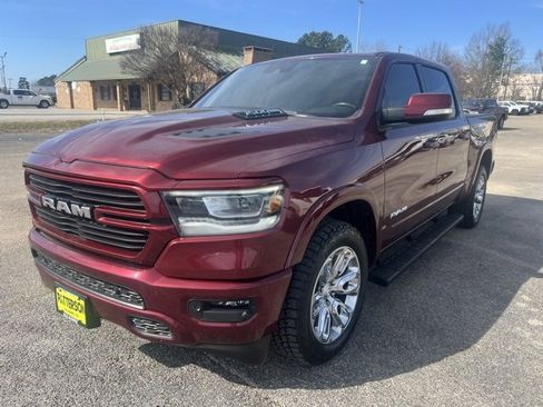 Used 2022 RAM 1500 Laramie w/ Sport Appearance Package image 3