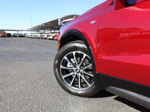 Used 2025 Cadillac XT4 Sport image 11