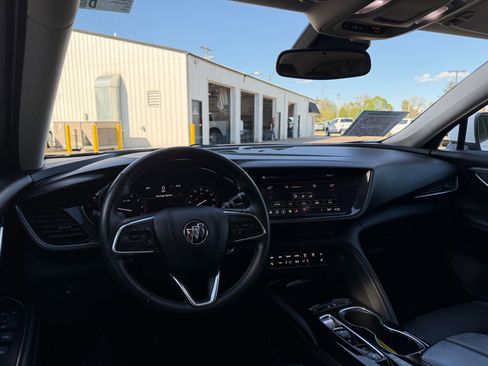 Used 2023 Buick Envision Essence FWD image 17
