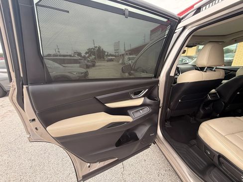Used 2019 Subaru Ascent Limited AWD/4WD image 7