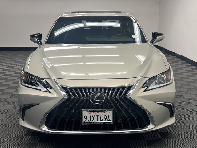 Certified 2024 Lexus ES 350 w/ Premium Package FWD image 3