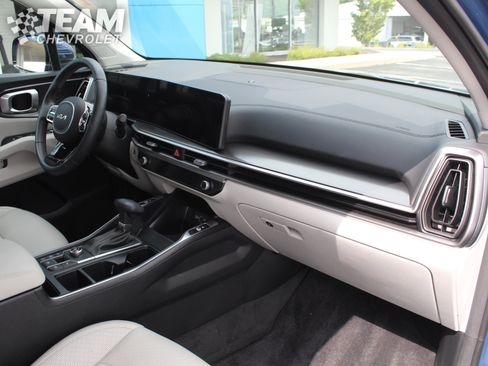 Used 2025 Kia Sorento EX FWD image 28