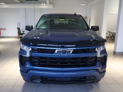 Used 2024 Chevrolet Silverado 1500 RST w/ Z71 Off-Road Package AWD/4WD image 26
