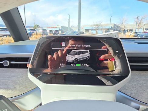 New 2025 Volkswagen ID. Buzz 1st Edition image 13