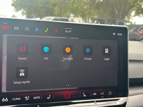New 2026 Volkswagen GTI SE FWD image 15