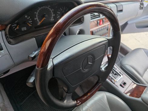 Used 1998 Mercedes-Benz E 320 Sedan image 24